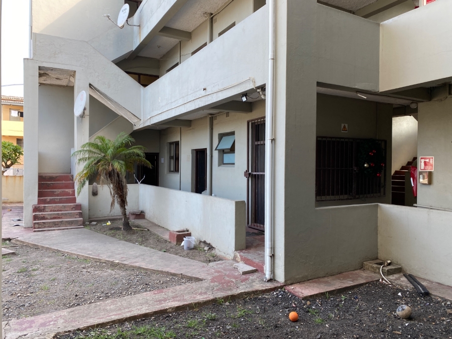 Commercial Property for Sale in Quigney Eastern Cape